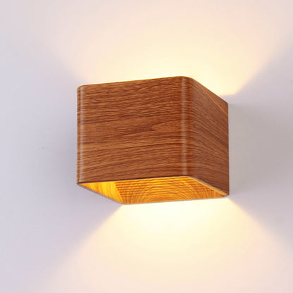 Square LED Wall Lamp – Modern Indoor Lighting Fixture